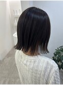 艶感ダークトーン外はねボブ