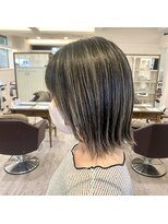 トゥルーブ バイ ファースト 富沢店(trove by first) 外ハネボブ/切りっぱなしボブ/ハイライト/白髪ぼかし