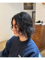 ビハインドザカーテン(BEHIND THE CURTAIN)&nbsp;【外国人風癖毛パーマ】メンズミディアム