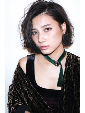 ガレージ(GARAGE) リラックス　ボブ　ダーク　アッシュ