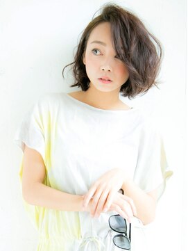 リリアン 青山(relian) かきあげバング×スモーキーマットアッシュ