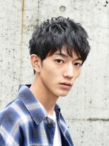フィフス(fifth) 束感マッシュ　コンマヘア　ツーブロック　メンズパーマ　黒髪