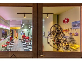 GORILLA【ゴリラ】