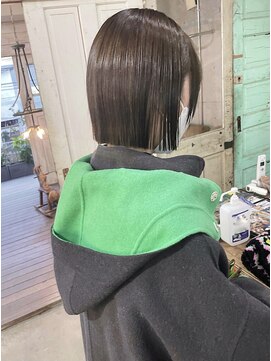 メーヴェ(Mowen) [ 切りっぱなしボブ ]