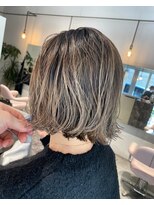 ブリーチ(bleach)&nbsp;ハイライトボブ