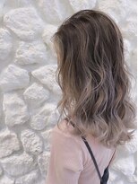 モアナ バイ ヘッドライト 二俣川店(Moana by HEADLIGHT)&nbsp;Moana#グラデーションカラー#グレージュ