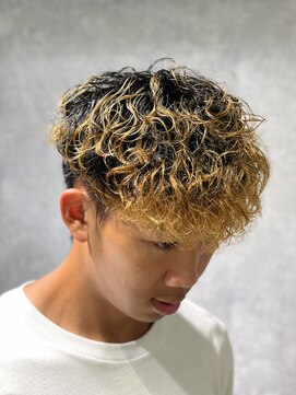 レイズ 名古屋(RAYS) ブリーチパーマスペインカール