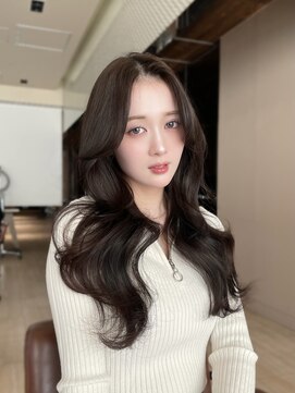 アフロート ギンザ(AFLOAT GINZA) 【MAINESTYLE】レイヤーカットで垢抜けヘアスタイル