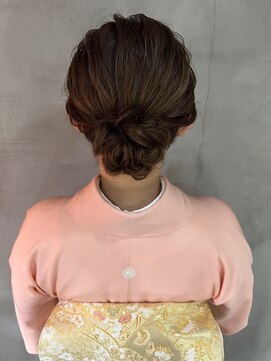 オリ('Oli) ゆるふわアップスタイル