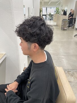 ニュート(Neut ) メンズパーマスペインカール/刈り上げツーブロックカット/名古屋