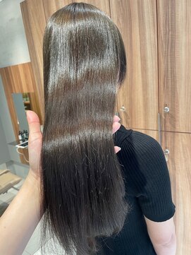 ガリカ 博多(Gallica) 【長まなみ】美髪うる艶ストレートのブリーチなしオリーブカラー