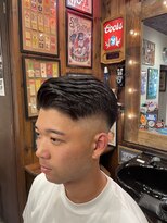 ヘアーデザイン スワロー(hair design Swallow) メンズ 7:3 スキンフェード