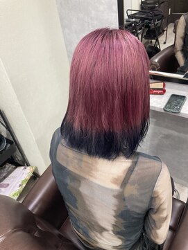 グラッジ 池袋(GLADGE) ピンク×コバルトブルー