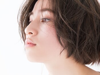 ヘアサロンホットリップ(Hot-Lip)の写真/骨格を見極め、あなたに似合うスタイルをご提案☆あなたの魅力を最大限に引き出すショートヘアが叶う♪