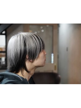 【メンズ特化型サロン】シャドールーツやアンブレラカラーなどハイトーンカラーが得意！ぜひお任せ下さい！