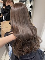 シェノン バイ アランスミシー 表参道(CHAINON by Alan smithee)&nbsp;ミルクティーベージュ　ベージュ　透明感カラー