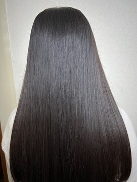 エミ(EMI) 縮毛矯正ストレート