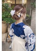 袴スタイルアレンジシニヨン