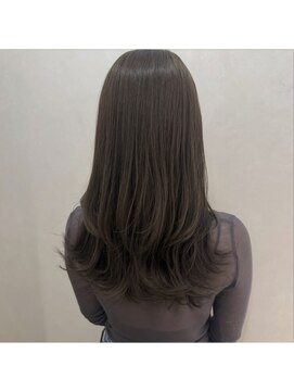 アンドワン 自由が丘(＆ONE) 【&ONE 自由が丘】オリーブグレージュカラー×くびれヘア