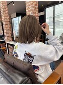 レイヤーボブ×ベージュ