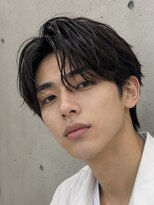 オグジュアリー 表参道(aux.)&nbsp;毛流れハンサムショートセンターパートメンズ黒髪爽やか