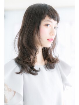 ミック ヘアアンドビューティー 大山店(miq  Hair&Beauty) 斜めバング×オン眉　フェアリーセミディb