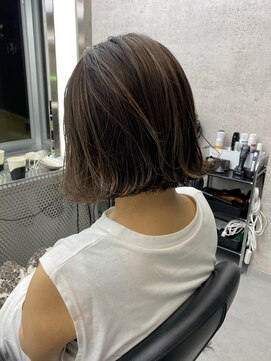 イキ 表参道(iki omotesando) モード/無造作ウェーブ/大人ガーリー[表参道駅]