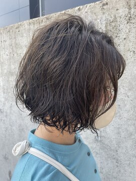 ヒーズドゥ(Hi s.deux) ふんわりボブパーマ