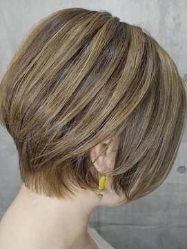 ヘアリゾート粋 トゥジュ 池袋東口店(tujuh) 脱白髪染め/クレイライツ/ファイバープレックスブリーチ