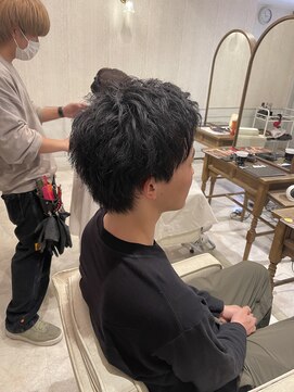 ヘアルーム ルシア(Lucia) 刈り上げ無しショート