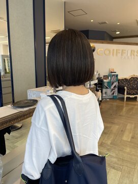 コワファースト 大分(COIFF1RST) ちょっと前下がりミニボブ