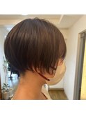 ladies 刈り上げショートヘア