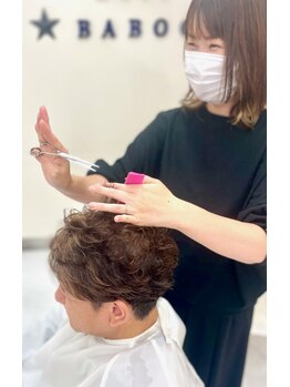 バブー 原当麻店(baboo)の写真/経験豊富なスタイリストがマンツーマンで対応♪あなたの髪のお悩みやご要望に寄り添った施術をいたします！