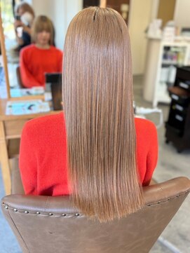 フツーロ 栄(FUTURO) プルエクステ