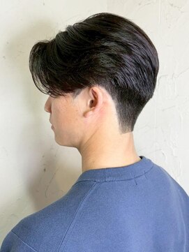 レイール 下北沢(Reir) 【Reir_下北沢】*メンズ+センターパート+刈り上げ*