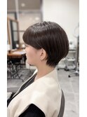 耳かけショートボブ