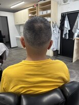 メンズソフモヒ刈り上げ短髪ベリーショートフェードカット