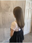 グレーベージュ《ARCH CHIAKI》