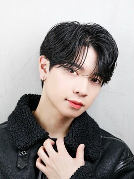 ザ サードヘアー 柏(THE 3rd HAIR) フェザーセンターパート フェザーパーマ