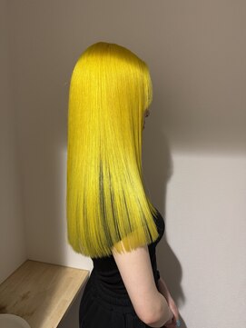 モニカ 栄店(MONIQA) イエロー