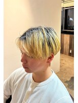 ビハインドザカーテン(BEHIND THE CURTAIN)&nbsp;【セットが簡単】センターパート×ハイトーン