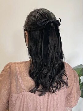 グルス(GruS) #お呼ばれヘアアレンジ #透明感カラー