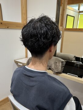 ティピ(tipi) ワンカールパーマ