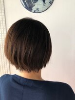 スタジオ アルファプラス 日暮里店(studio α+)&nbsp;ブルーアッシュ×前下がりレイヤーボブ♪