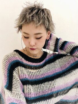 リリス(Ryllis) ホワイトベージュ