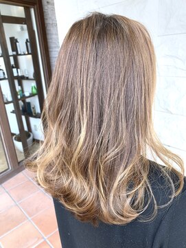 ブランシェ神領店 #ブラウンベージュ【ブランシェ神領店 林】