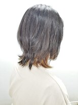 20代30代/ウルフ/外ハネ/くびれ/インナーカラー/くすみカラー