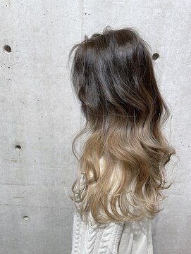 オーク たまプラーザ(OAK) コントラストホワイティ グレージュ×グラデーションカラー