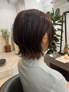 ニィ(2iee.) カット