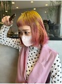 ハイトーンベージュ+鮮やかピンクルーツカラー ぱっつんボブ